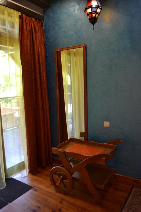Romantic Guest House Каменец-Подольский Экстерьер фото
